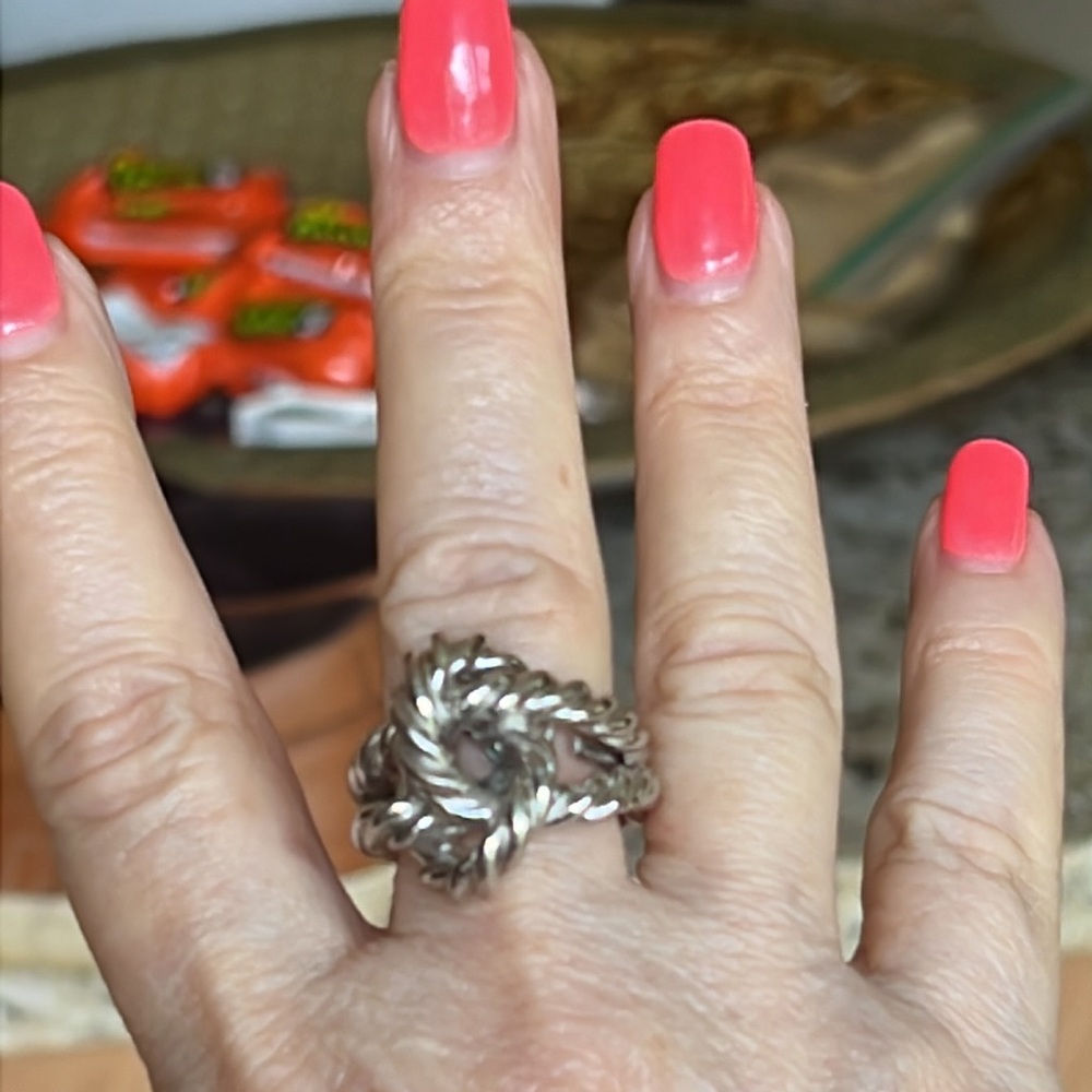 Pauline Rader Vintage Ring - image 7